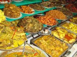 May 02, 2020 · penjual pabukoan atau makanan untuk berbuka puasa khas padang atau minang. Simpang Patin Lokasi Kuliner Menu Berbuka Puasa