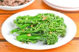 Pan Roasted Broccolini With Garlic Salu Salo Recipes Recipe Roasted Broccolini Side Dishes Easy Broccolini