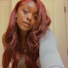 Can someone please help me map this set? The client sent this and she wants  more volume than the photo