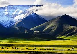 Xinjiang uygur autonomous region travel information about location in china, climate, history and attractions in cities like urumqi, turpan, kashgar, hotan, korla, ili and karamay. Xinjiang Travel Blog A Breathtaking Paradise In Xinjiang China Xinjiang Travel Pictures Scenery
