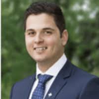 Travis Keenan — Reviews & Property Sales