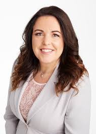 Karen Cox's Instagram, Twitter & Facebook