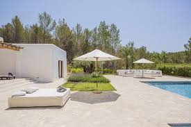 Ibiza Blakstad Luxus Villa Can Mateus Mit Pool San Rafael Luxus Villa Terassenideen Luxus