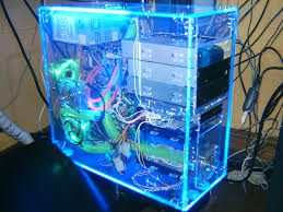computadora iluminada
