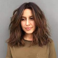 In west african cultures, women with long hair were highly valued. 50 Haircuts For Thick Wavy Hair To Shape And Alleviate Your Beautiful Mane