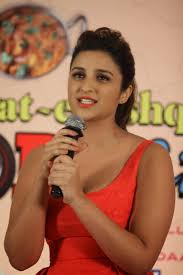 High Quality Bollywood Celebrity Pictures: Parineeti Chopra Sexy Cleavage  and Legs Show In Red Dress At Film 'Daawat