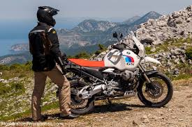 Specialized unit heaters fit into tight spaces with almost zero clearance. Bmw R120 G S Unit Garage Most Wanted Warehouse