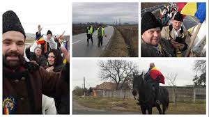 Ceremoniile de 1 decembrie de la alba iulia vor atrage un număr atât de mare de români încât toate hotelurile din zonă sunt rezervate aproape integral cu un an înainte, iar puţinele camere rămase disponibile în oraş se vând acum de patru ori mai scump decât în mod obişnuit. Foto Video Romanii Vin In Capitala Unirii La Fel Ca StrÄmoÈii Lor In UrmÄ Cu 100 De Ani CÄlare Cu CÄruÈa Sau Pe Jos DelegaÈiile Din Toate ColÈurile ÈÄrii Mai Au De