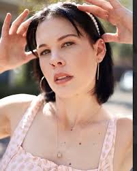 Postin & Ghostin 🎃