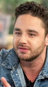 Adam Pembleton's Instagram, Twitter & Facebook