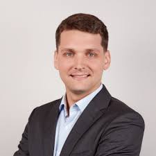 How to really get through the door as a Graduate, and stay there