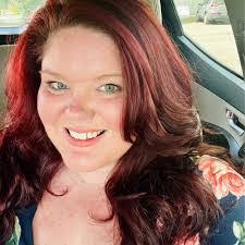 Elisha Raines's Instagram, Twitter & Facebook