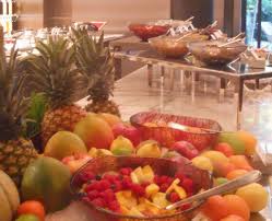 Fruit Bowls By Glass Studio For Brunch Service At Royal Monceau Paris Brunch Buffet Buffet Set Up Buffet Set