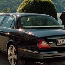 Casino royaleproducts and locations seen in the james bond film casino royale (2006). Jaguar Xj8 James Bond Wiki Fandom