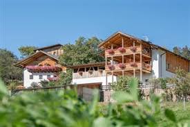 Le britannique pense que federer est toujours le plus gros acteur de notre sport, et il espère par conséquent le revoir à 100% à melbourne au mois de janvier prochain. Wieserhof Vols Am Schlern Urlaub Auf Dem Bauernhof Dolomiten