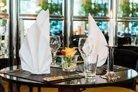 A stay at first inn zwickau places you in the heart of zwickau, steps from west saxony university of applied sciences and robert. Restaurant No 9 Im Holiday Inn Zwickau Virtuelle Rundgange Fotografie Webdesign Und Videofluge Vom 360 Team