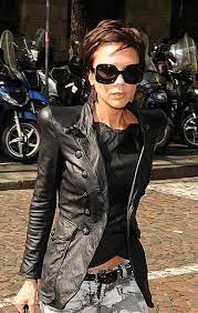 Pin By Mommie Hampton On Fashionista Victoria Beckham Style Victoria Beckham Outfits Victoria Beckham