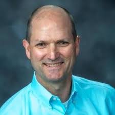 Christopher Henschel's Instagram, Twitter & Facebook