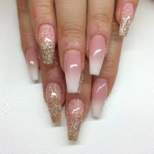 Solin Sadek On Instagram French Ombre Med Glitterombre I Rosa Och Guld Coffin Nails Designs Ombre Nails Nail Designs Ombré pink nails are the modern way to wear a french manicure.