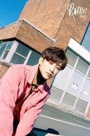 Music core pada tanggal 23 april 2011. B1a4 Handsome Leader Jung Jinyoung Halbae Facebook