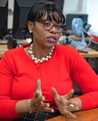 Amherst schools' rank-and-file elementary union members break with leaders  over support of superintendent