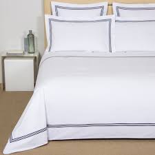 La casa svedese li ha immessi forse per prima sul mercato il copripiumino matrimoniale ikea riporta le classiche grafiche nordiche, adorabili e disponibili in tanto. Ponuda Svila Kuk Parure Copripiumino Matrimoniale Design Elegante Thehoneyscript Com
