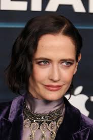 Eva Green gana un millón de dólares en juicio por película que casi arruina  su carrera