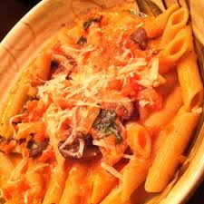 You Won T Be Single For Long Vodka Cream Pasta Recipe Recipes Food Rachel Ray Recipes