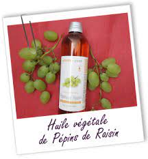 L'huile de pépins de raisin est une huile végétale qui est extraite des pépins de raisin par le procédé de pressage à chaud. Huile Vegetale De Pepins De Raisin Proprietes Et Utilisations Aroma Zone