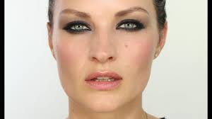 smokey makeup for hooded eyes you