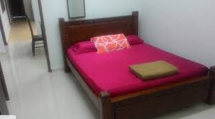 Rumah teres 2 tingkat terletak di jalan beserah (berhadapan pasaraya tunas manja) sangat dekat dengan pusat bandar kuantan (4km @ 5 minit) east coast mall,berjaya megamall,kuantan parade. Homestay Di Kuantan Teamtravel My