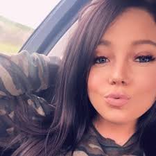 Alexandria Craft's Instagram, Twitter & Facebook