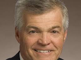 Tracy takes huge fundraising lead