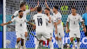 La sfida avrà luogo allo stadio olimpico di roma questa sera alle ore 21. Europei 2020 Turchia Italia 0 3 Spettacolo Italia Con I Gol Di Demiral Autorete Immobile E Insigne Al Debutto Eurosport