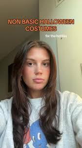 Lindsey Koster's Instagram, Twitter & Facebook