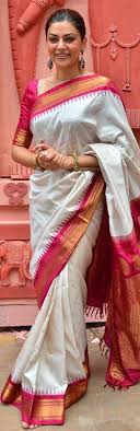 Bollywood Actresses In Sarees 41 Beautiful Hindi Heroines Images Defying social norms, she is living the life on her own terms; bollywood actresses in sarees 41