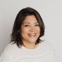 50+ perfiles de «Nidia»