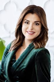 Stephanie Giardina's Instagram, Twitter & Facebook