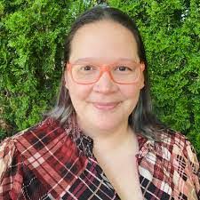 Carol Piehl's Instagram, Twitter & Facebook