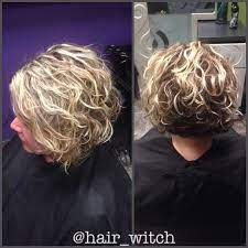 Natural Curly Short Inverted Blonde Bob Styled With Devacurl Blonde Hair Pictures Hair Styles Short Curly Hair