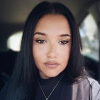 Danielle Waldrup's Instagram, Twitter & Facebook