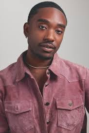 David Stoneham's Instagram, Twitter & Facebook