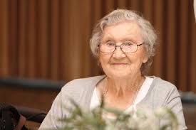 Esther Ruth Schenkel Biehl (1925-2018)