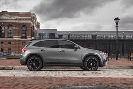 2021 Bmw X1 Vs 2021 Mercedes Benz Gla Class The Car Connection