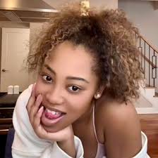 Beauty of the Day and Relationship Issues