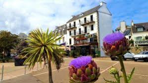 Hotel Du Port 3 Etoiles A Locquirec Avec Restaurant Et Bar