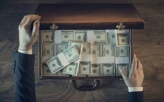 Concerns over gaps in anti-money laundering regime | RNZ