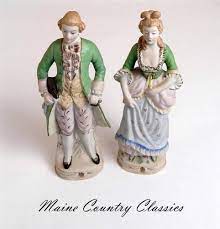 Vintage Made In Occupied Japan Bisque Figures 11 Inch Colonial Couple Figurines Occupiedjapan Occupied Japan Japan Figurines