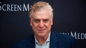 Christopher McDonald "Shooter McGavin" şöhretini kucaklamaktan bahsediyor :  r/movies