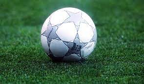 In this ball realized for the champions league final at stadio da luz, adidas wanted to celebrate the greatness of portuguese explorers, with lines that recall those of compass and quadrants. Champions League Alle Offiziellen Spielballe Von 2001 02 Bis 2019 20 Seite 1